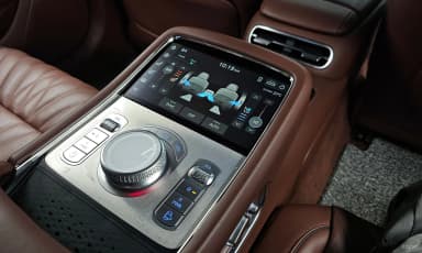 G90 (RS4)