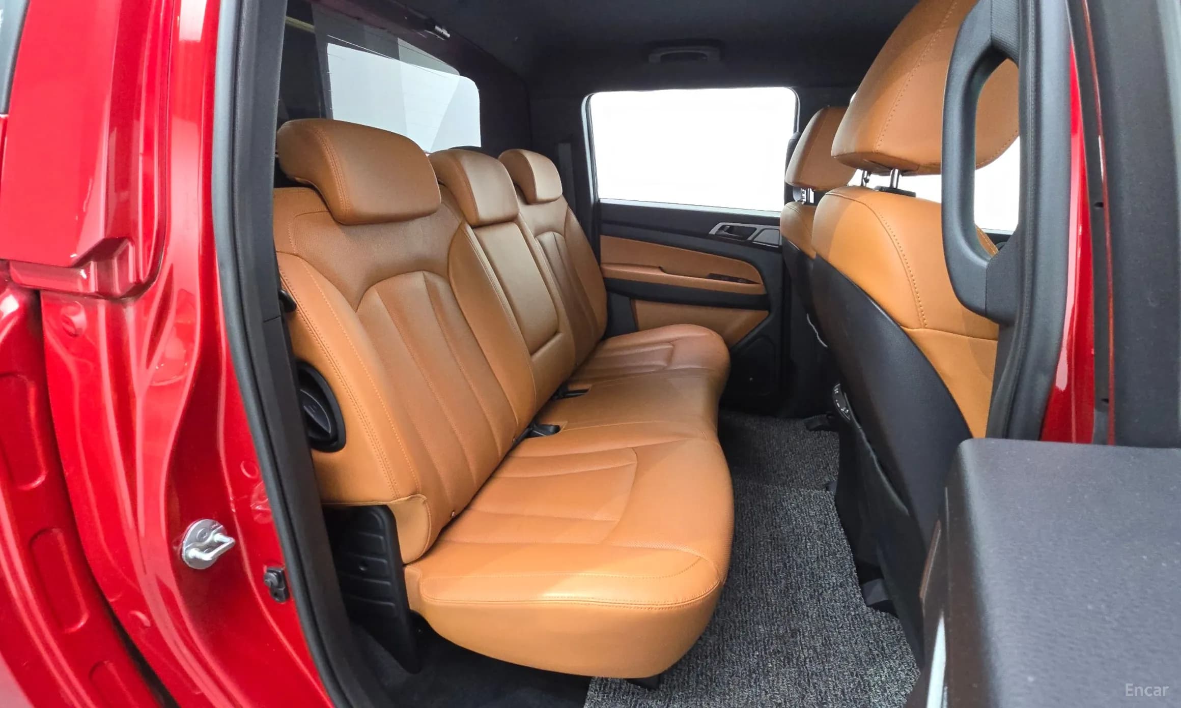Rexton Sports Khan