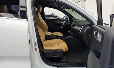 XC40