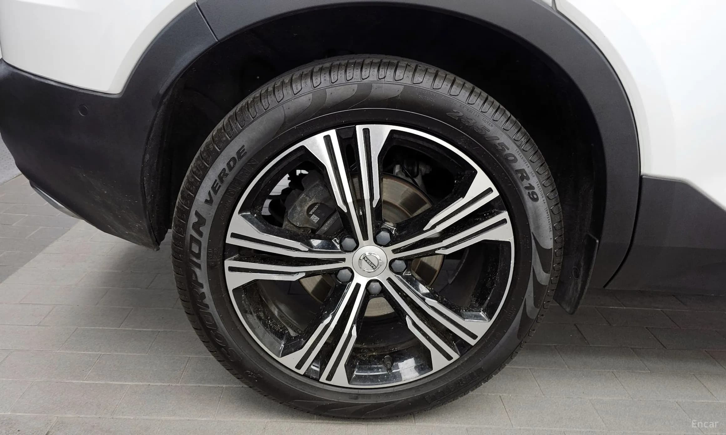 XC40