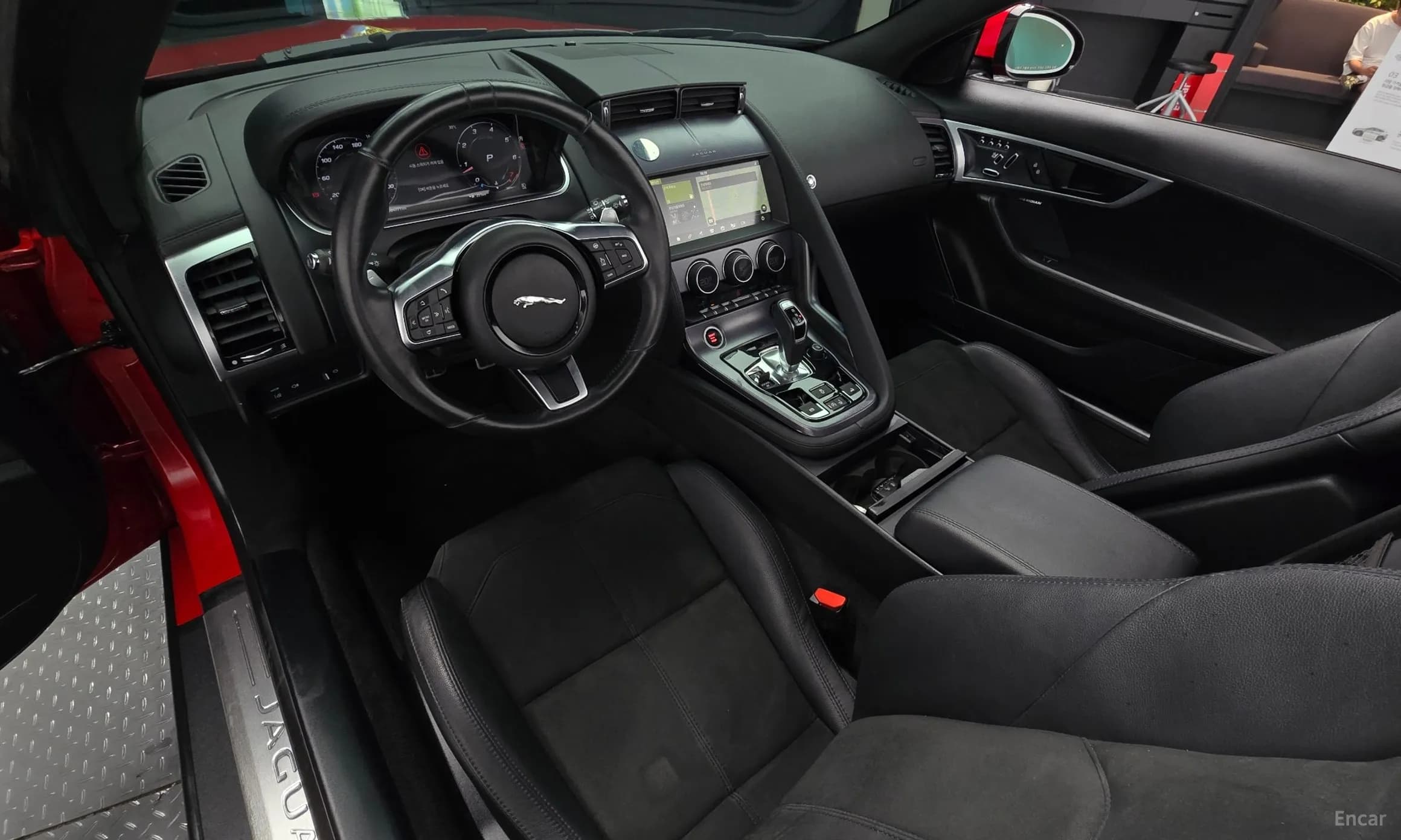 F-TYPE
