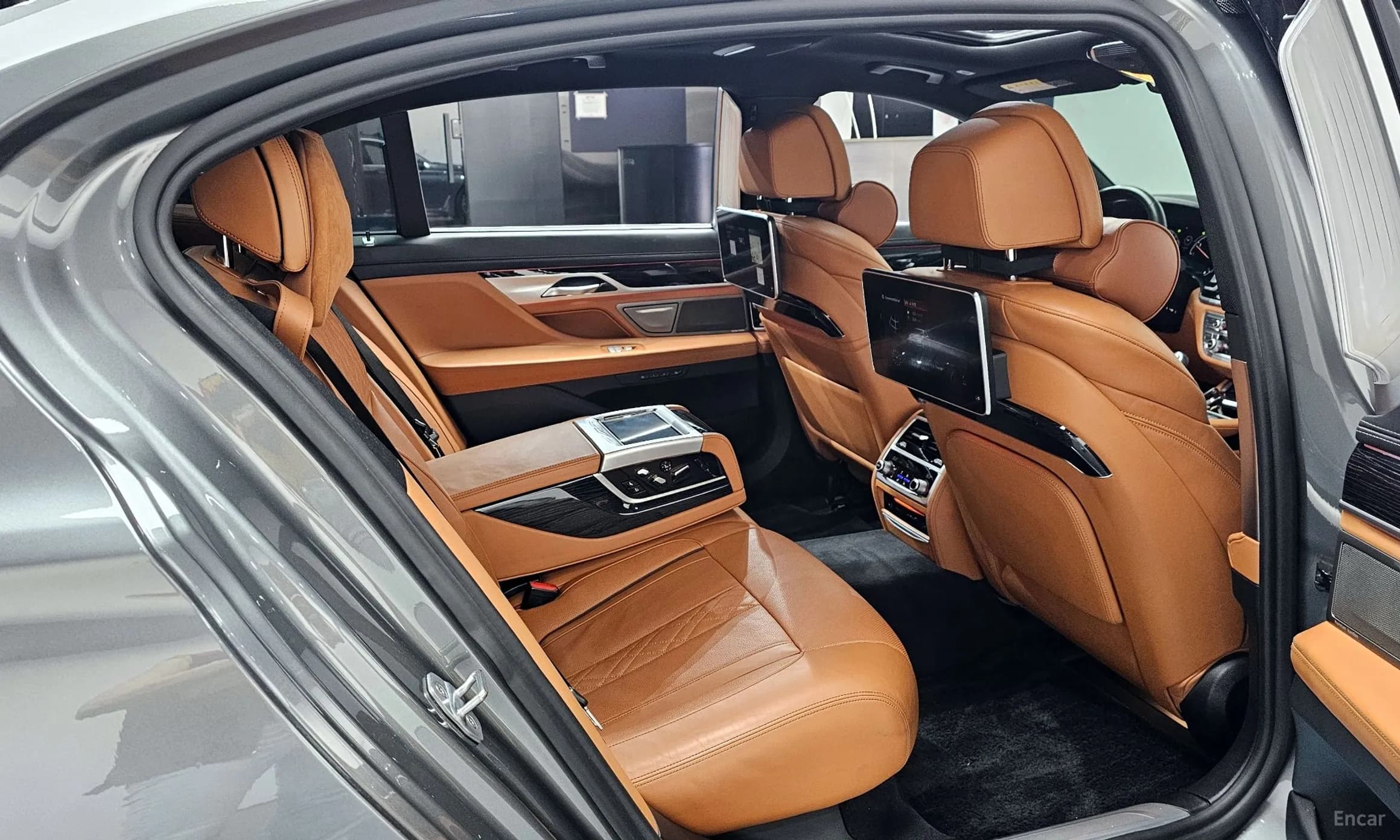7 Series (G11)