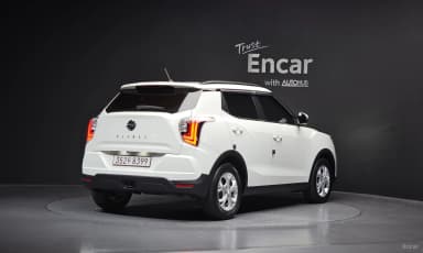 Berry New Tivoli
