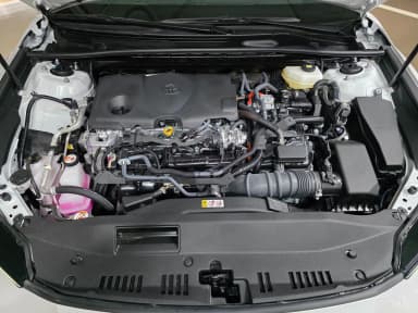 Camry (XV80)