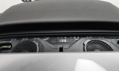 911 (992)