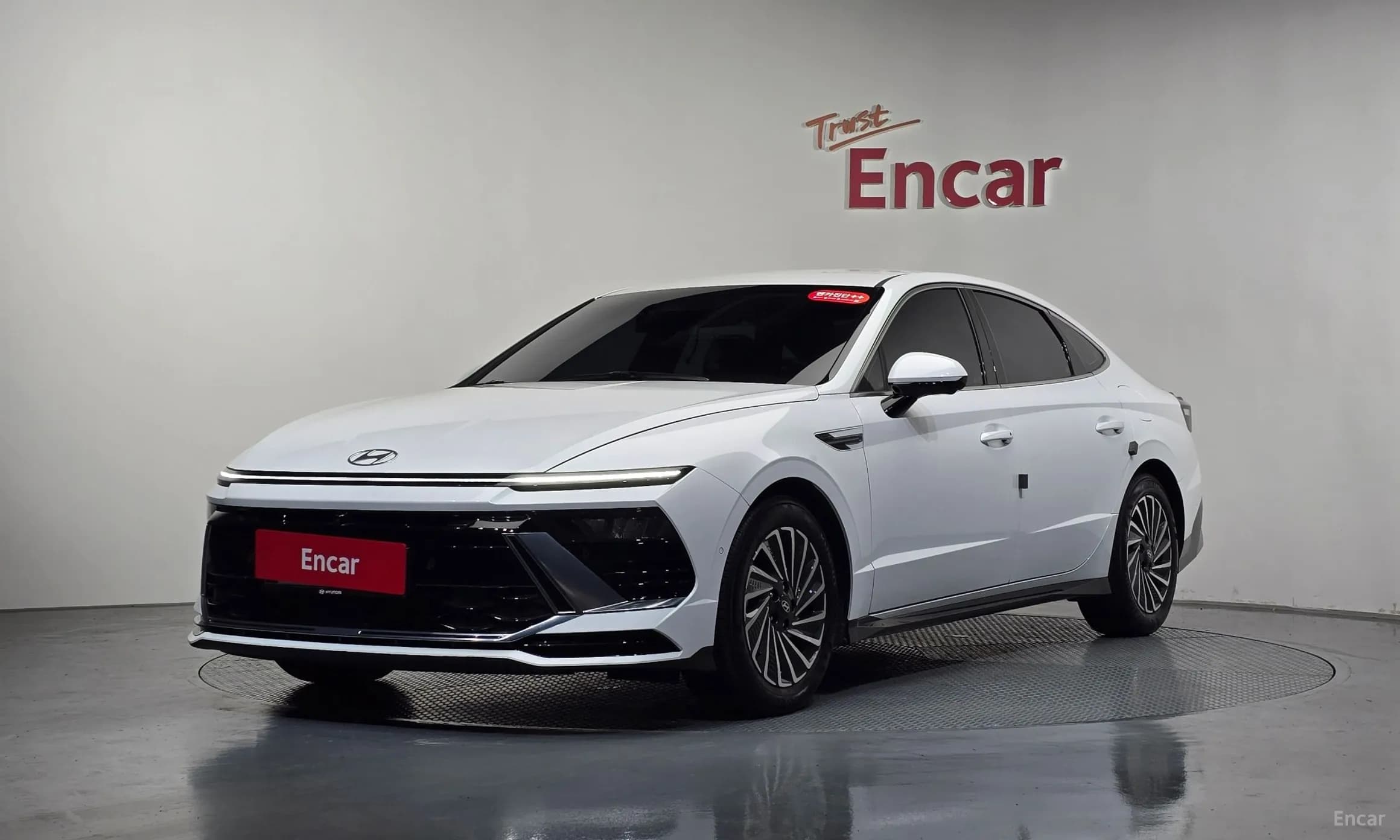 Sonata The Edge Hybrid (DN8)