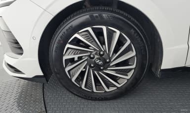 Sonata The Edge Hybrid (DN8)
