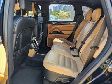 New Cayenne