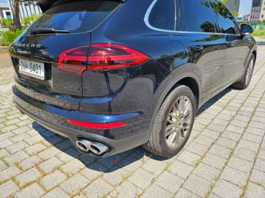 New Cayenne