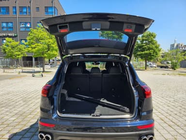 New Cayenne