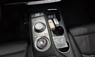 GV70