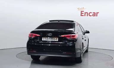 LF Sonata Hybrid