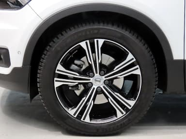 XC40