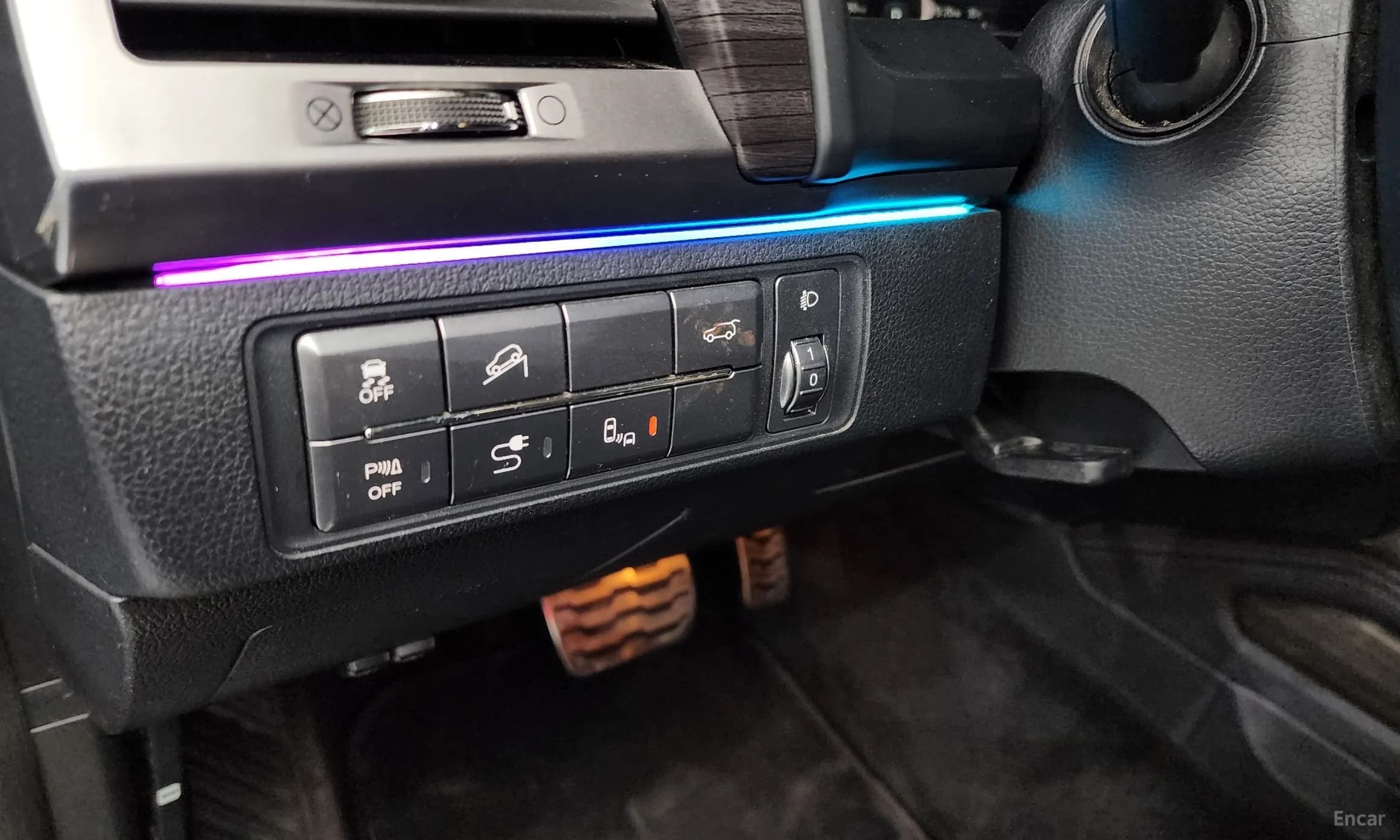 G4 Rexton