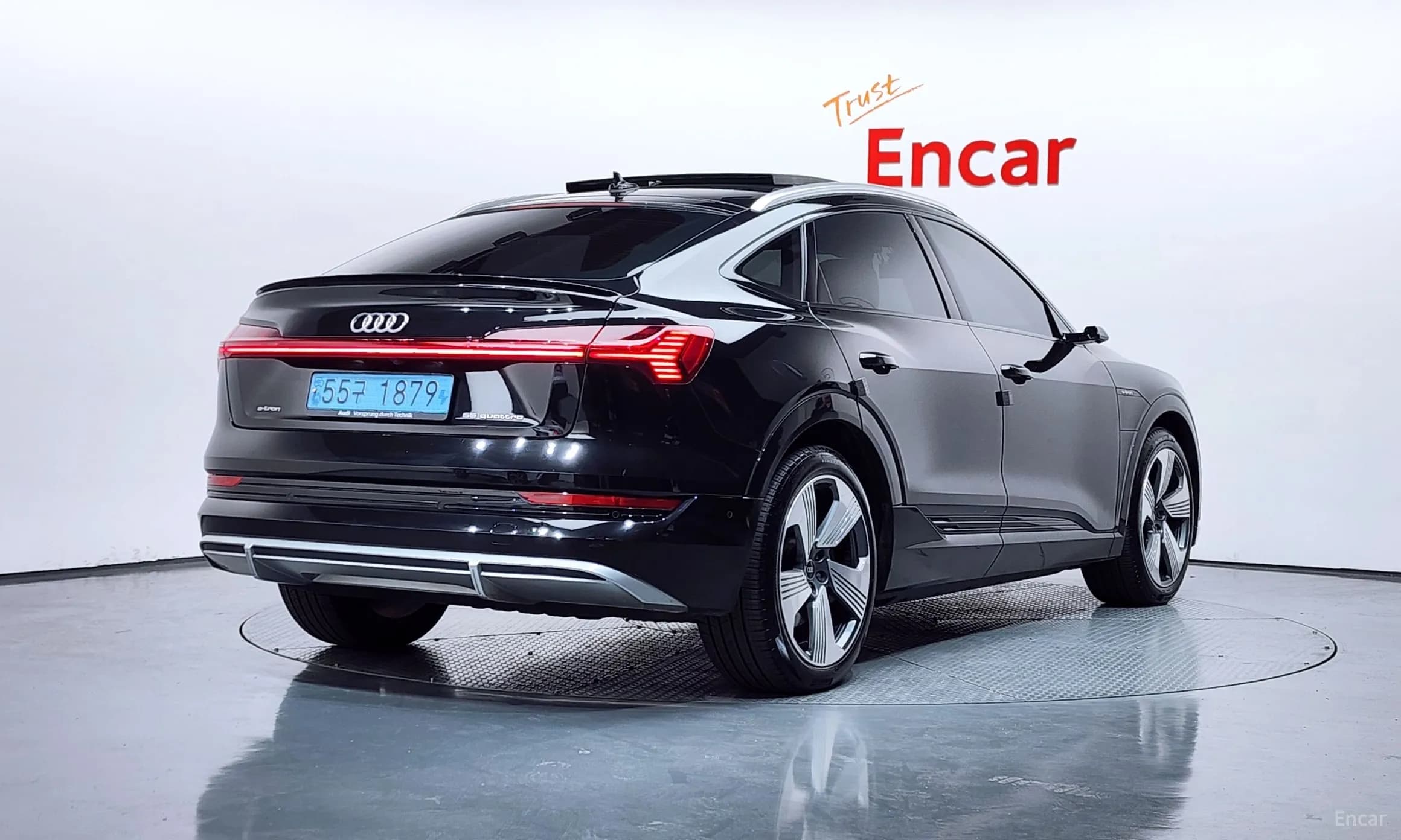 e-tron