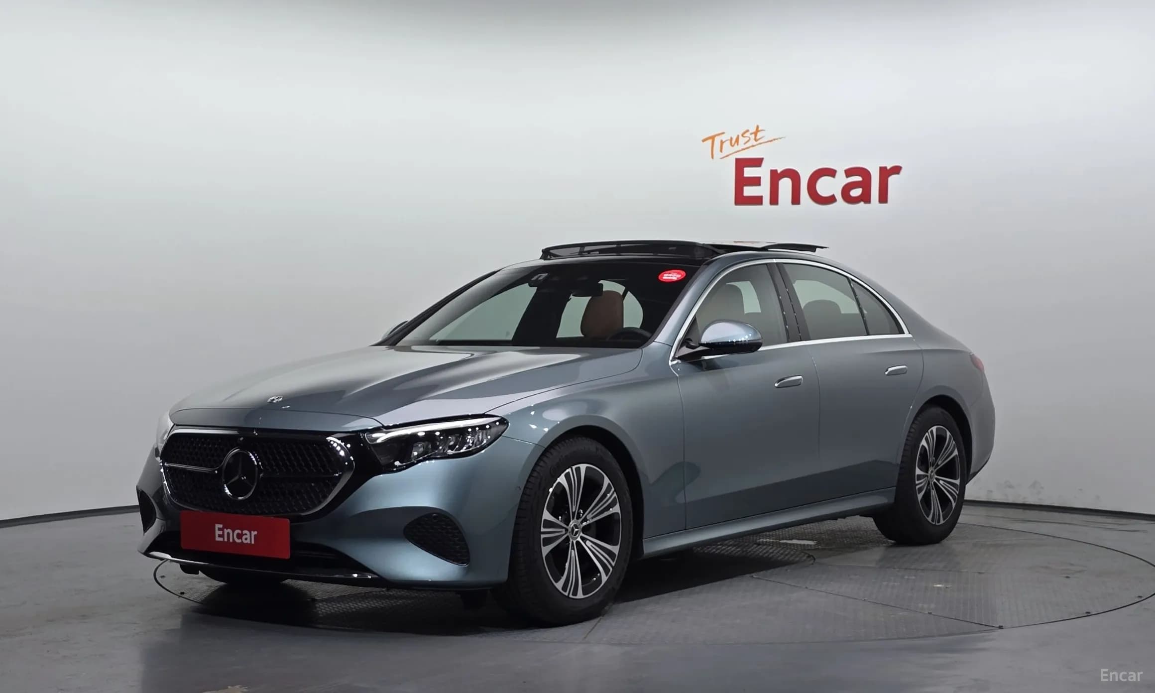 E-Class W214