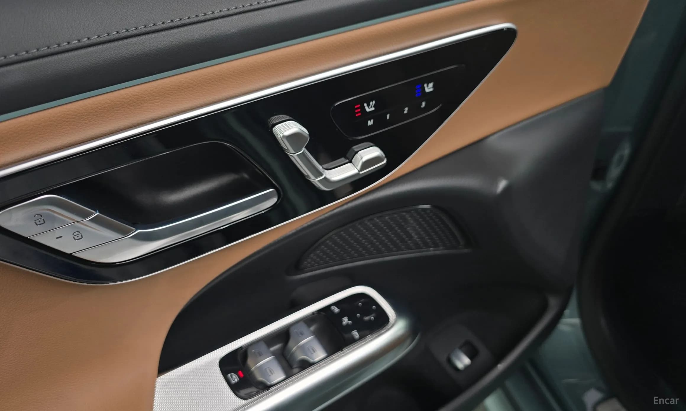 E-Class W214