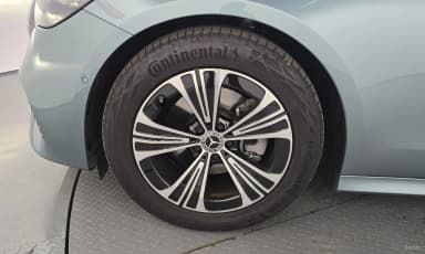 E-Class W214