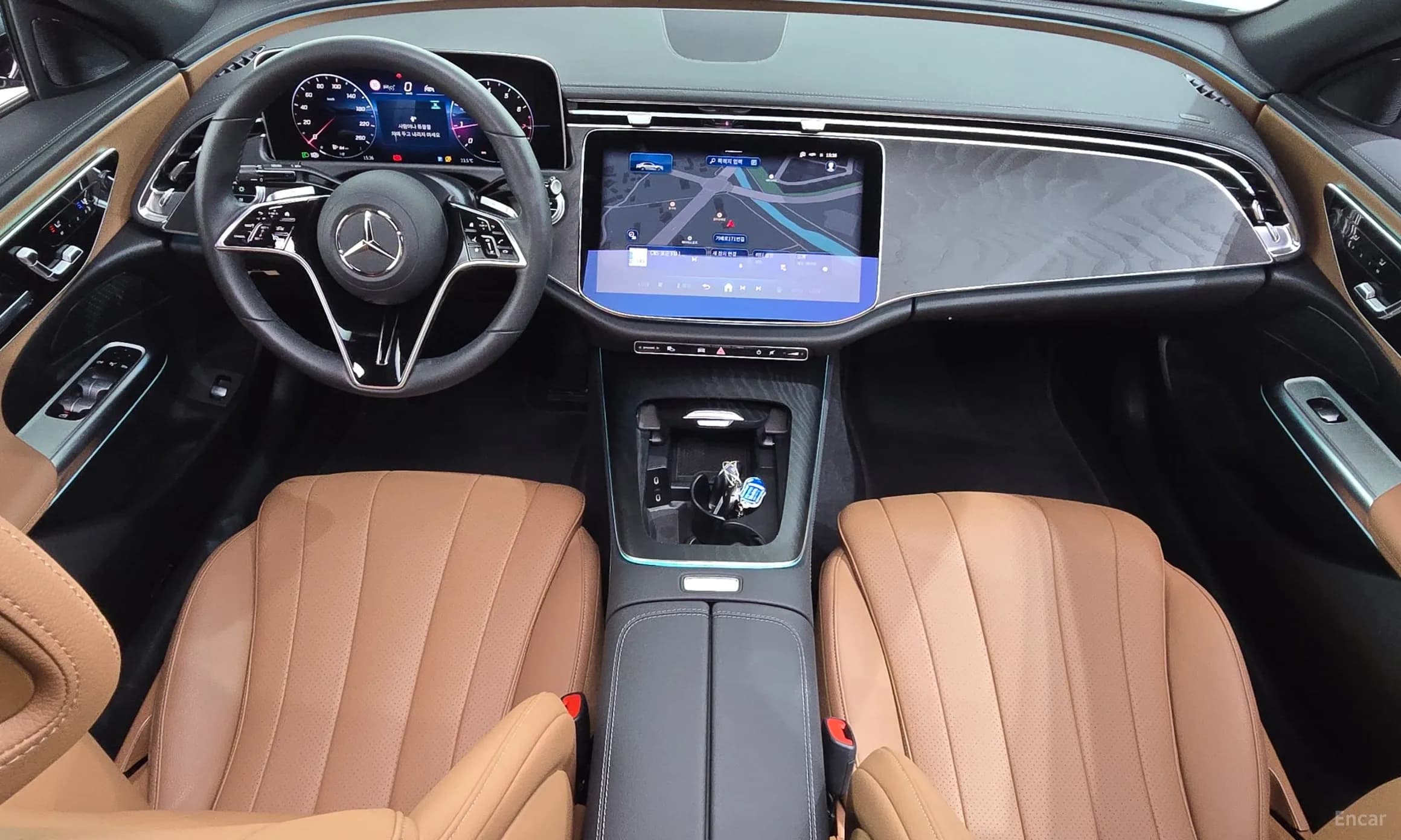E-Class W214