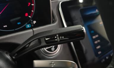 E-Class W214