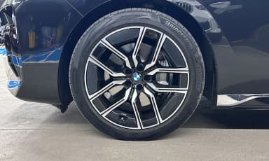 7 Series (G70)