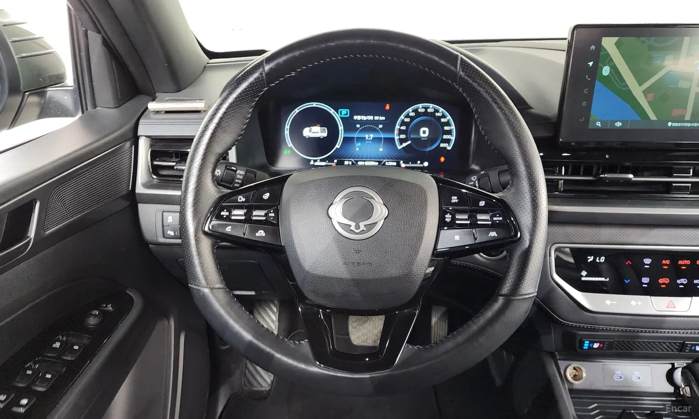 Rexton Sports Khan
