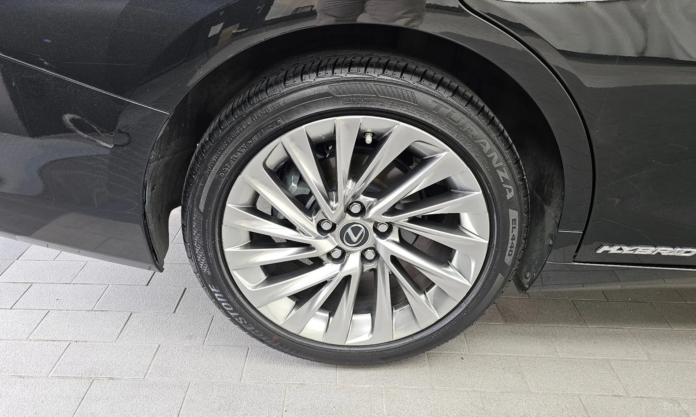 ES300h 7th Generation
