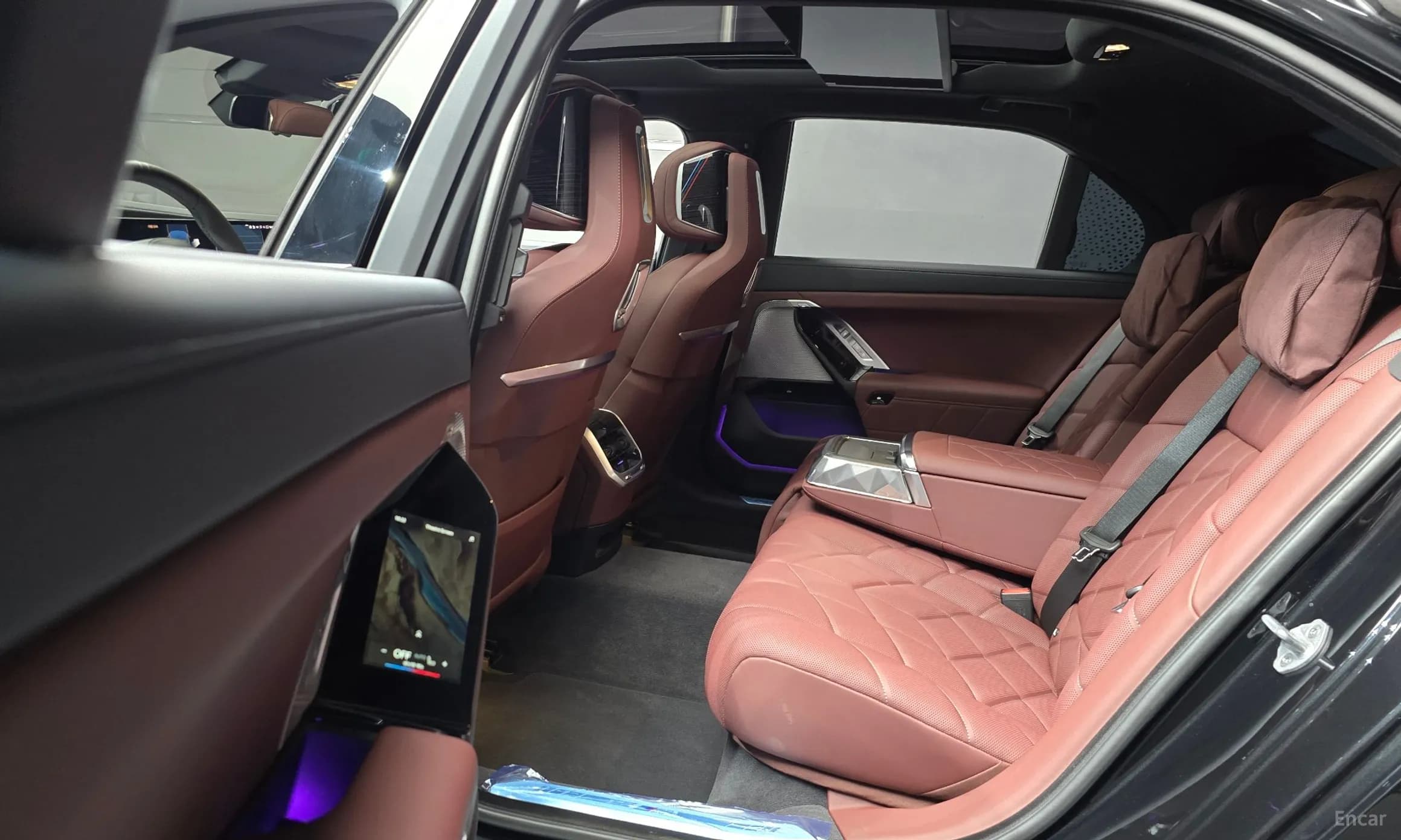 7 Series (G70)
