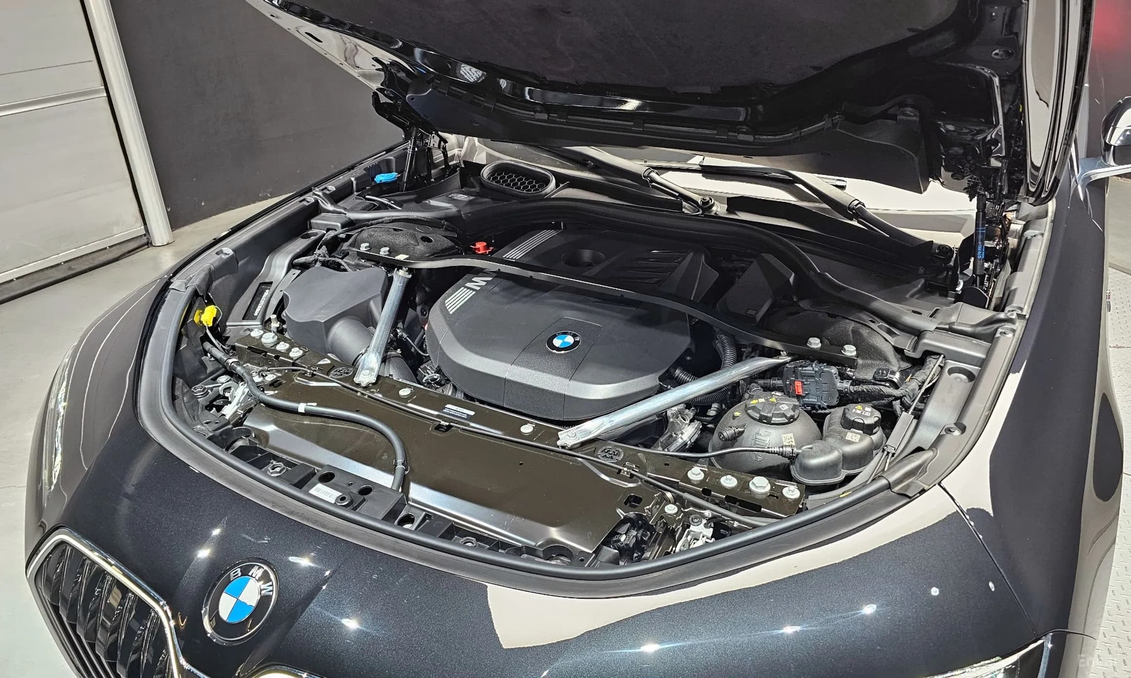7 Series (G70)