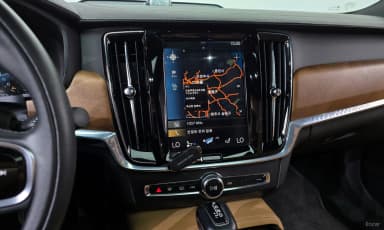 S90
