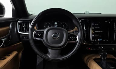 S90