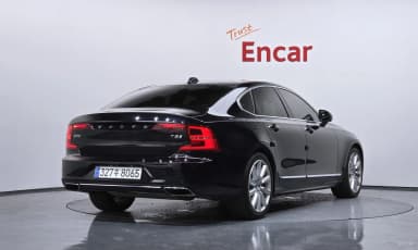 S90