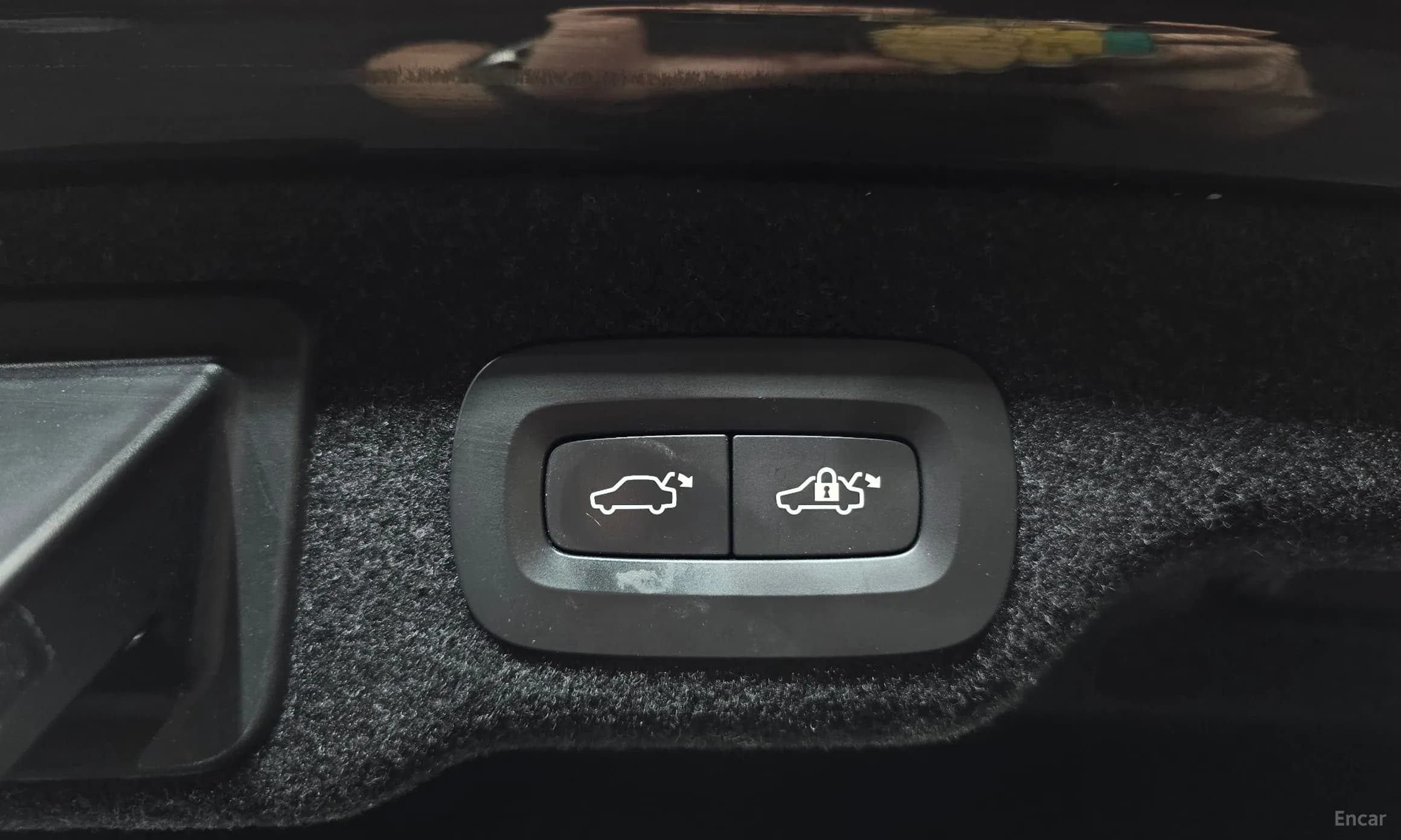 S90