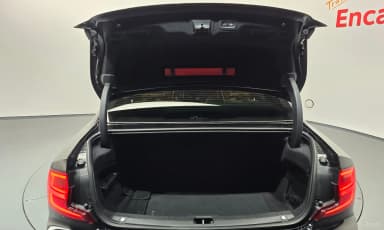 S90