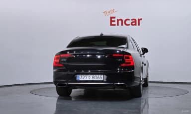 S90