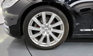 S90