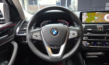 X4 (G02)