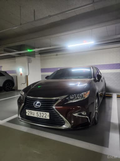 New ES300h