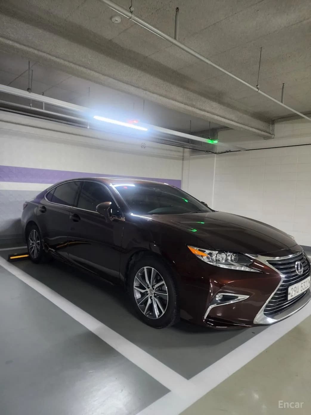 New ES300h