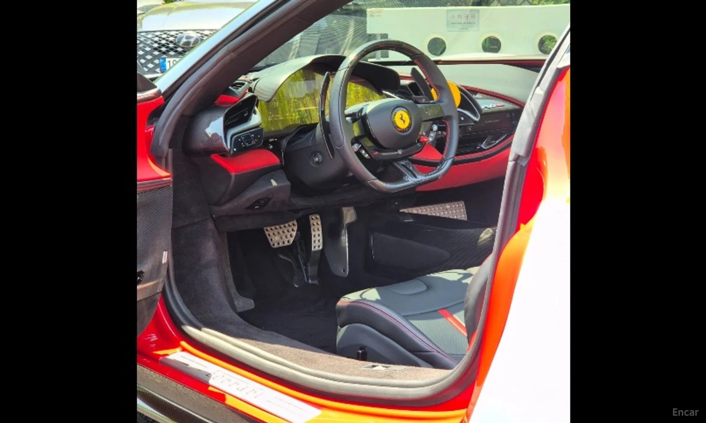 SF90 Spyder