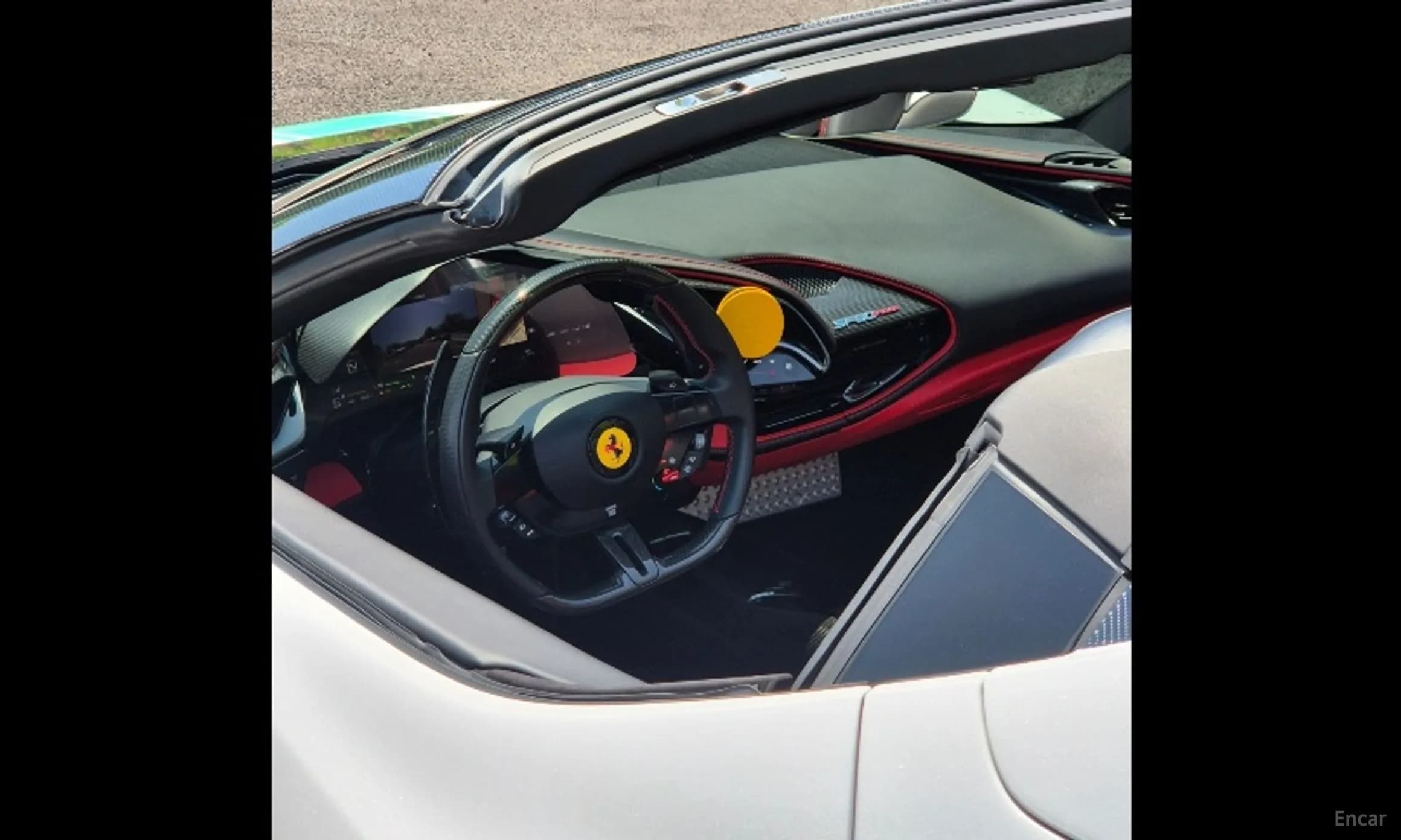 SF90 Spyder