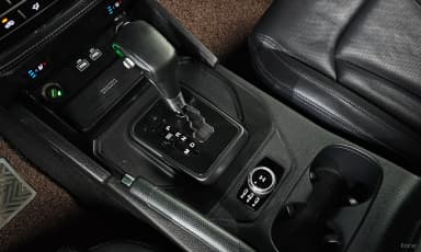 Rexton Sports Khan