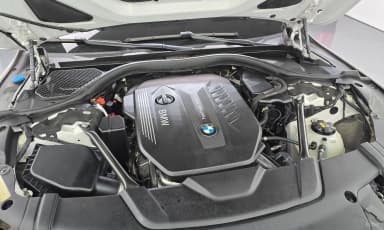 7 Series (G11)