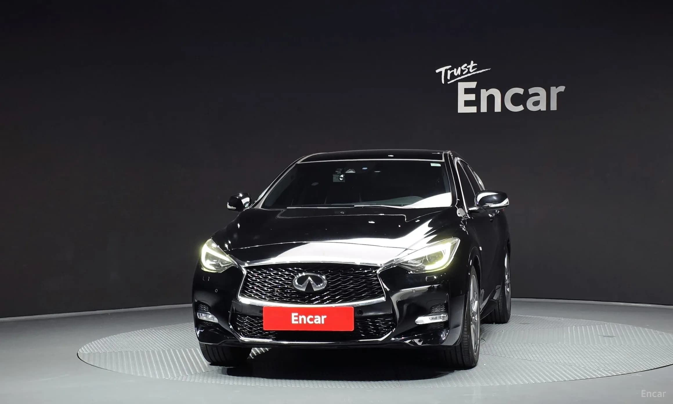 Q30