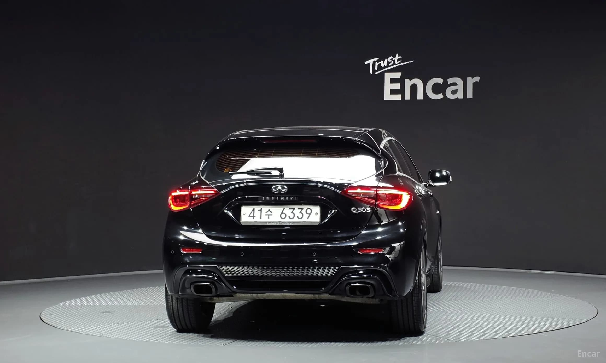 Q30