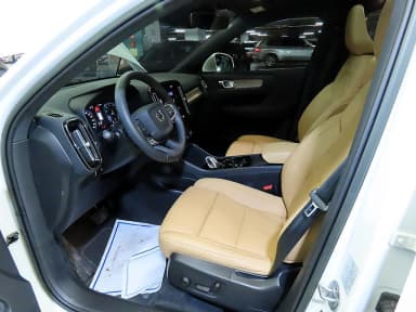 XC40