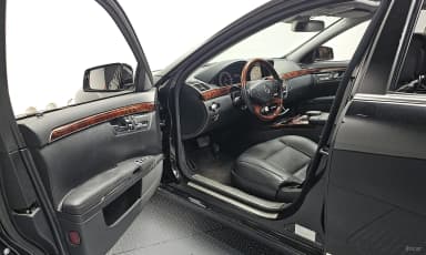 S-Class W221