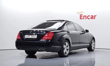 S-Class W221
