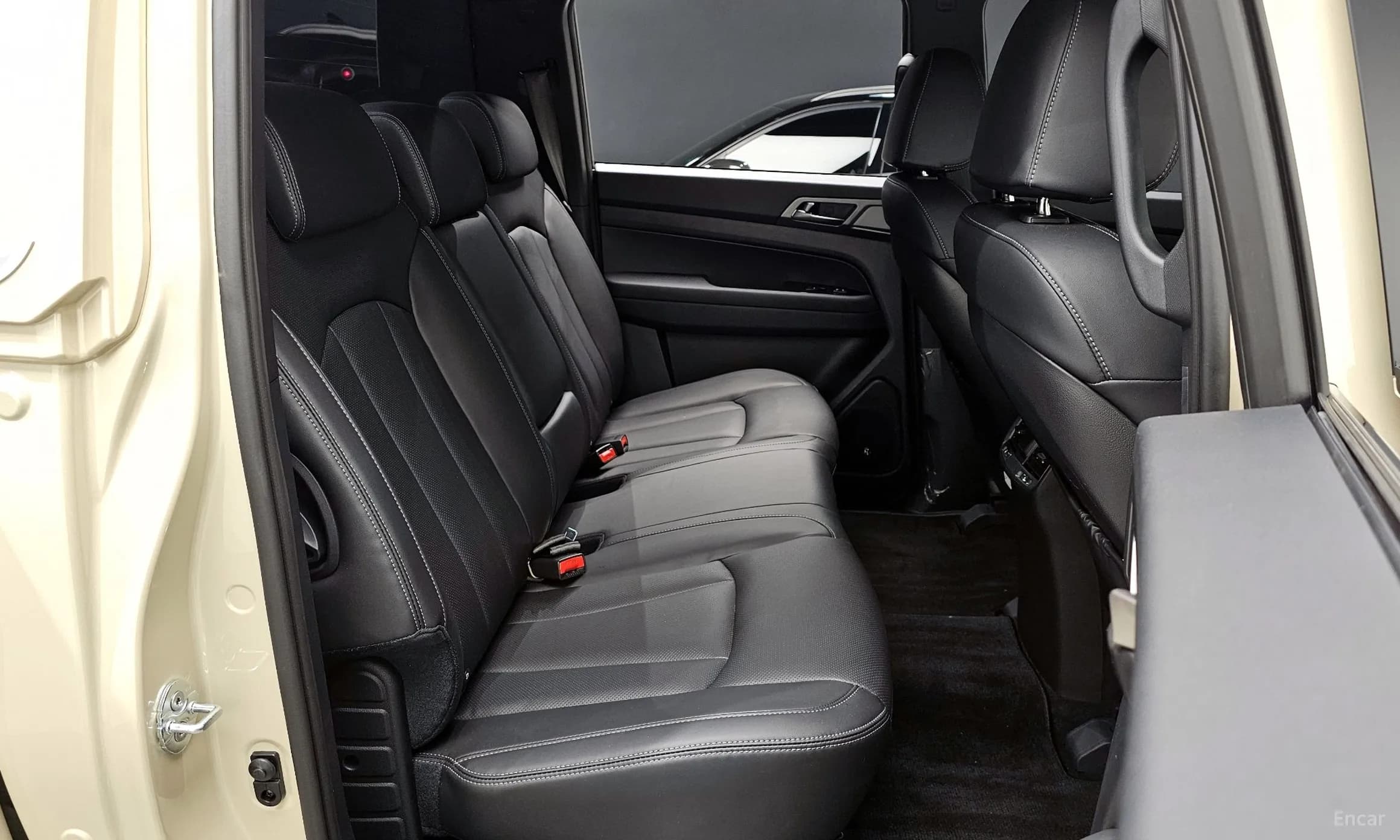 Musso Sport (Q250)