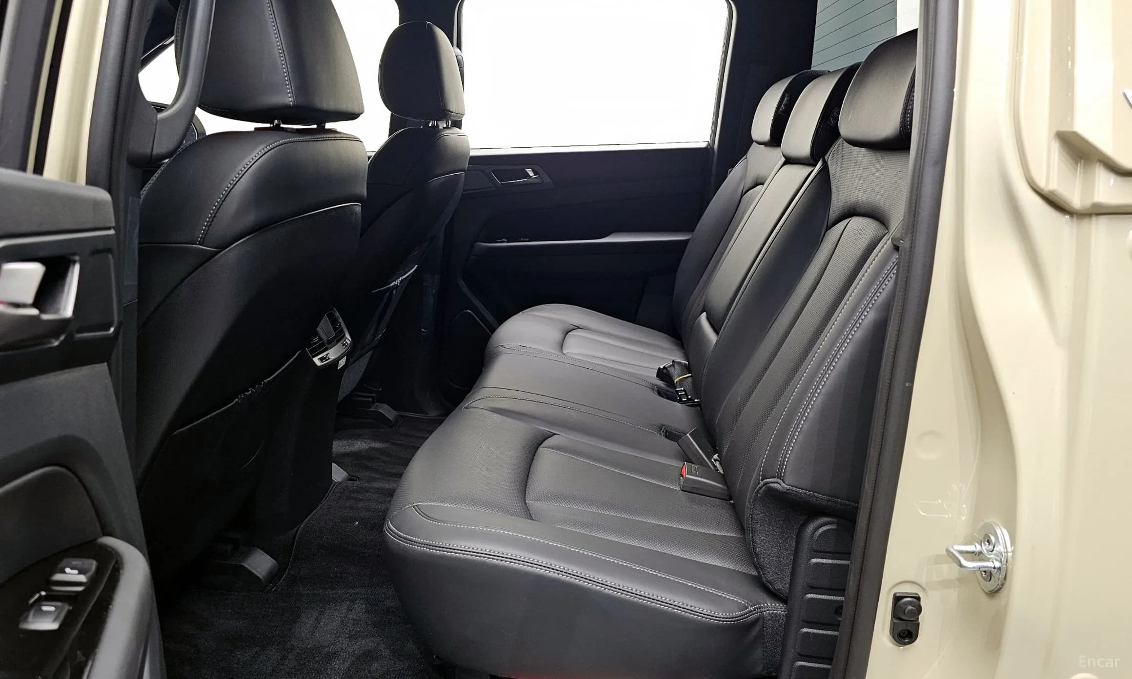 Musso Sport (Q250)